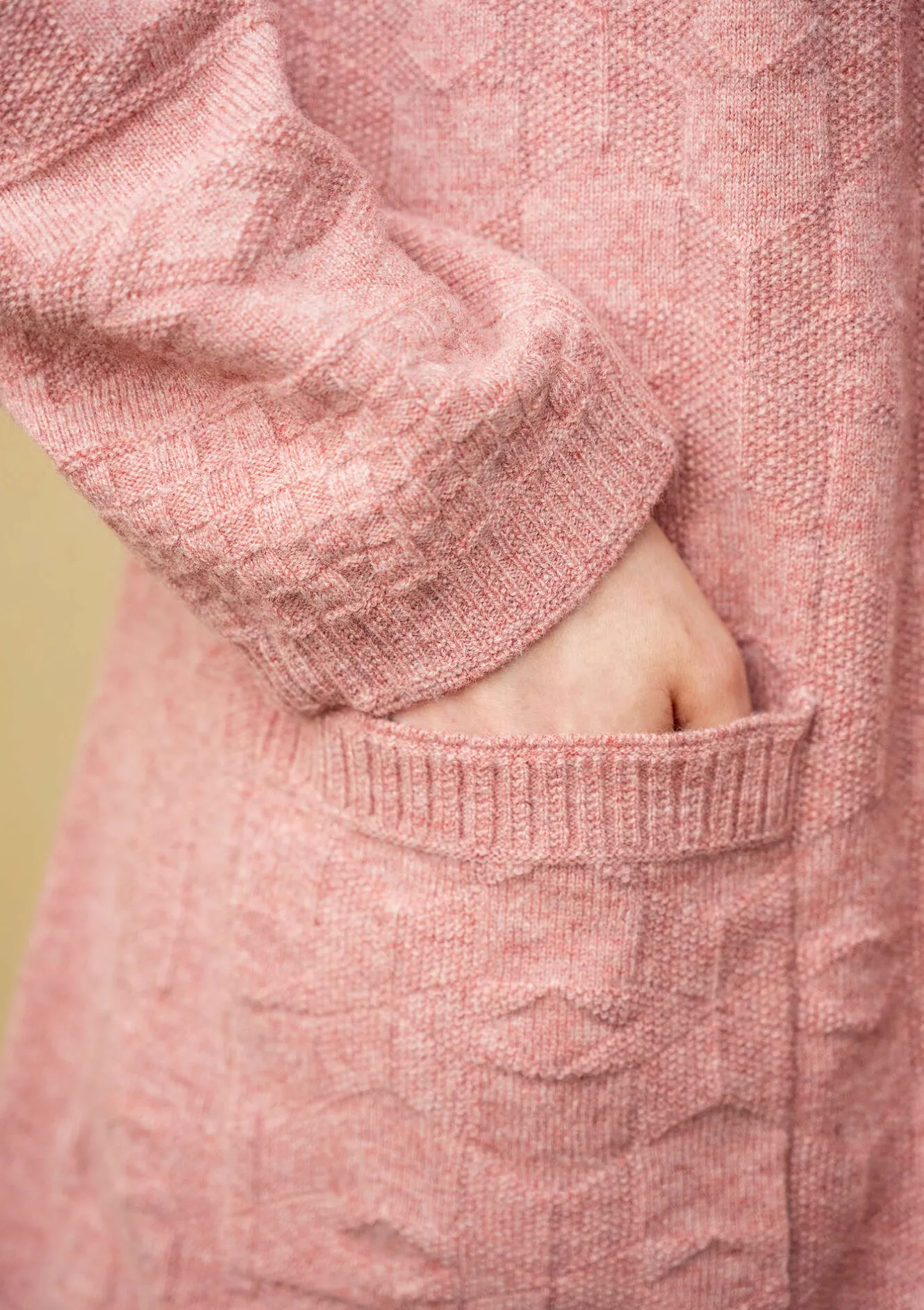 Gudrun Sjödén Långkofta "Capella" i lammull