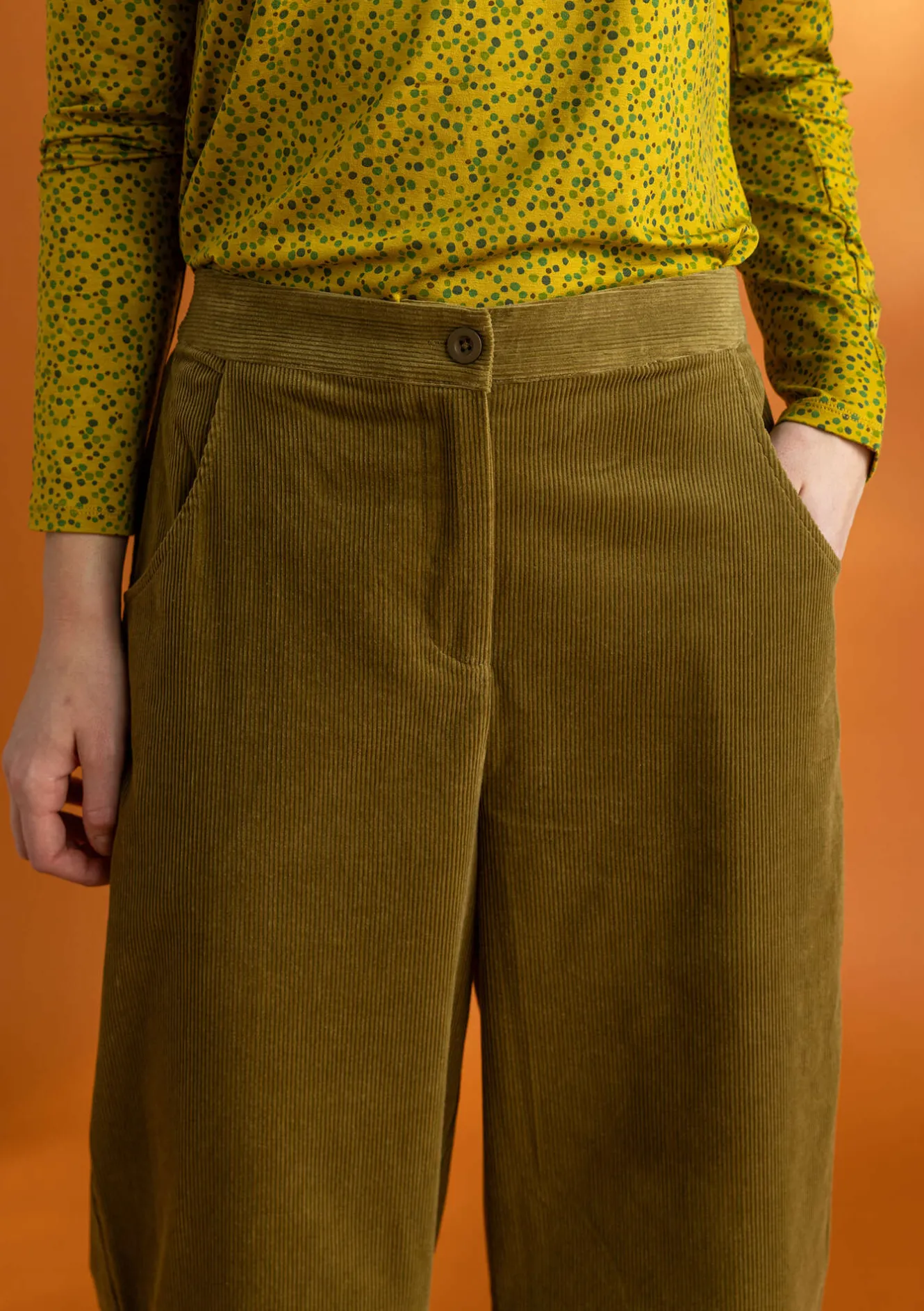 Gudrun Sjödén Manchesterbyxa i ekologisk bomull/elastan