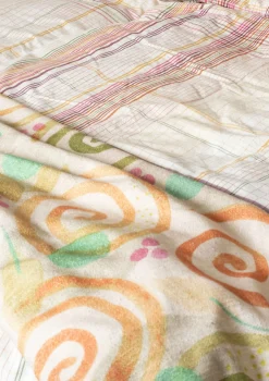 Gudrun Sjödén Pläd "Cumulus" i ekologisk bomull