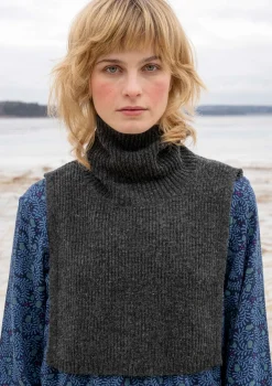 Gudrun Sjödén Polokrage i återvunnen ull