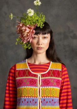 Gudrun Sjödén Stickad väst "Klara" i ekologisk/återvunnen bomull