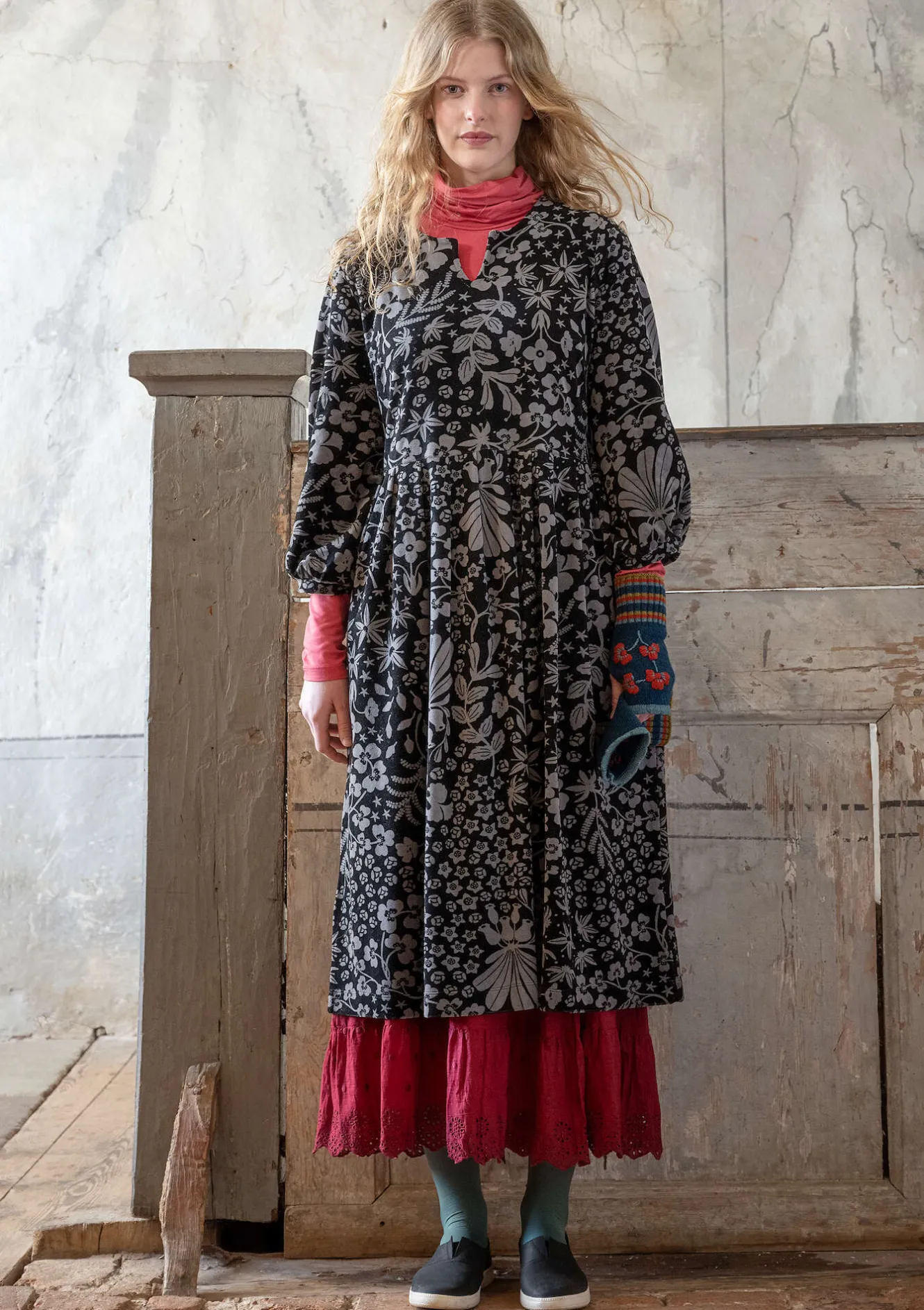 Gudrun Sjödén Velourklänning "Katla" i ekologisk bomull/återvunnen polyester