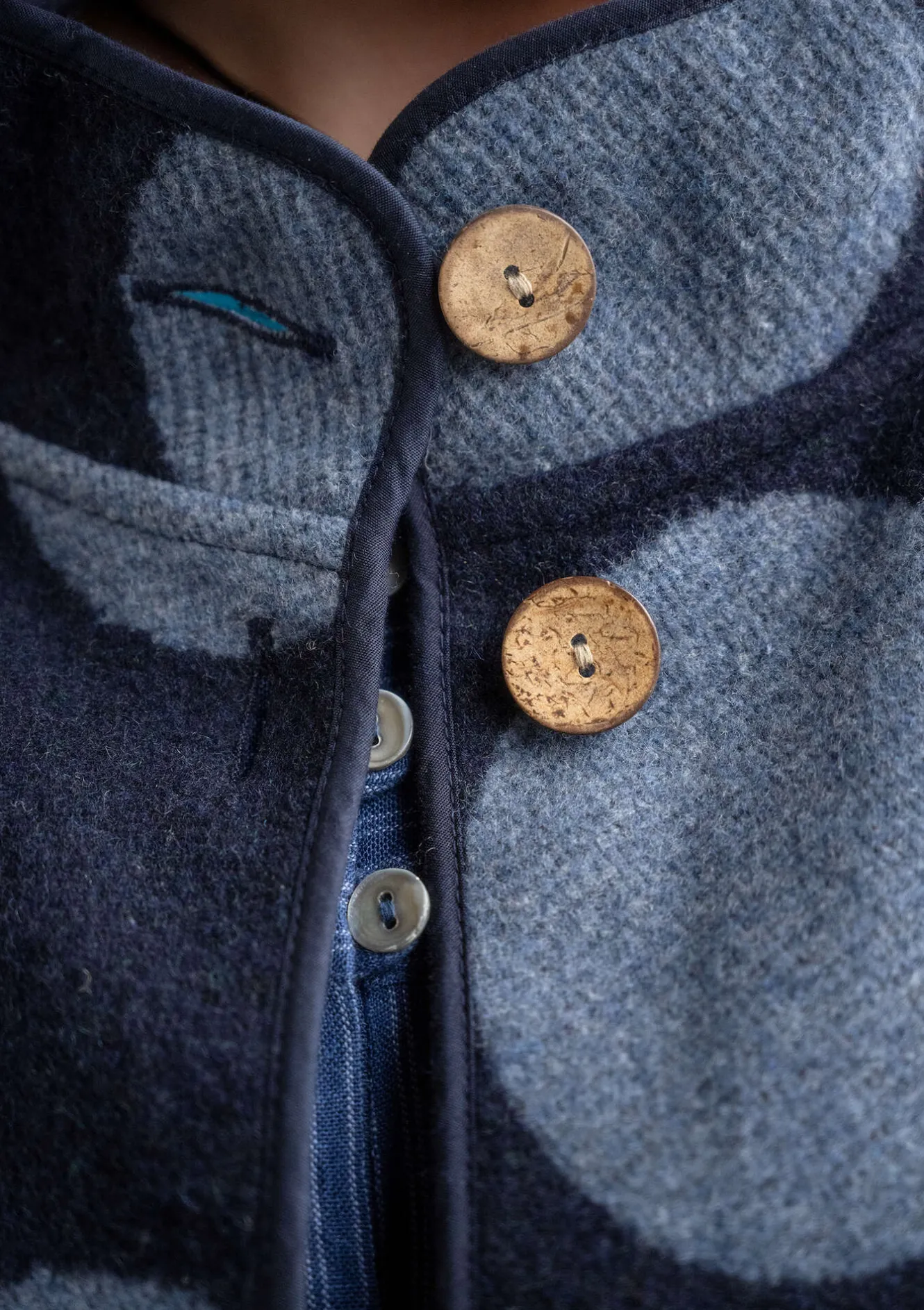 Gudrun Sjödén Vävd kappa "Stone" i ullblandning