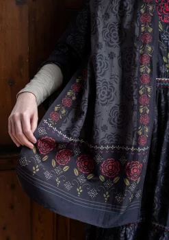 Gudrun Sjödén Vävd sjal "Kamelia" i ekologisk bomull/siden